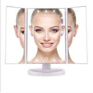 NWOB Easehold Tri-Fold Lighted Make-up Mirror